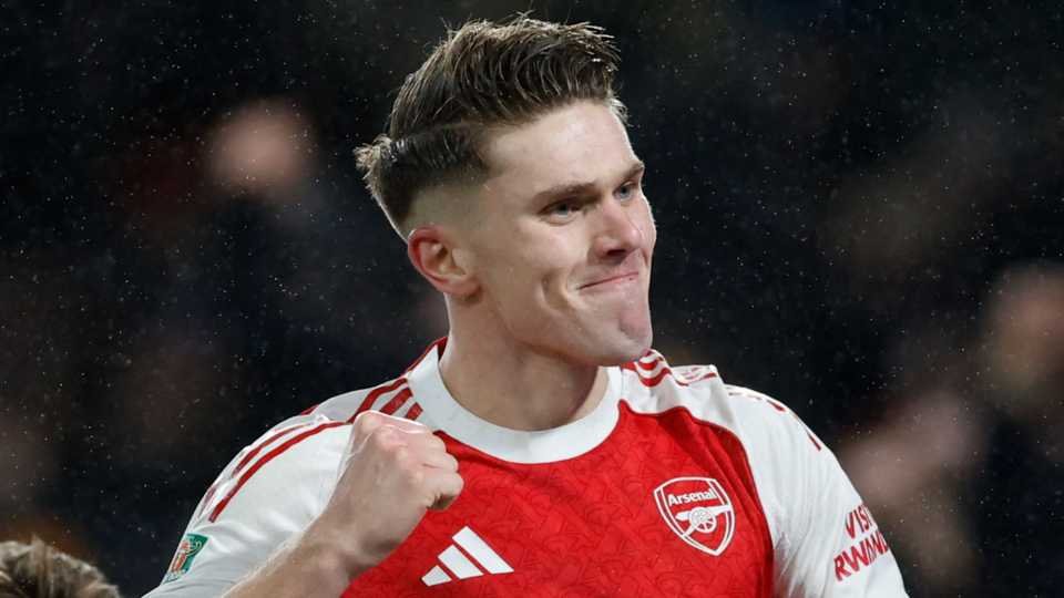 Viktor Gyokeres Involved in Eyebrow-Raising Incident With Arsenal Teammate vs Chelsea Viktor Gyokeres mixcollage 15 jan 2026 07 01 am 3907